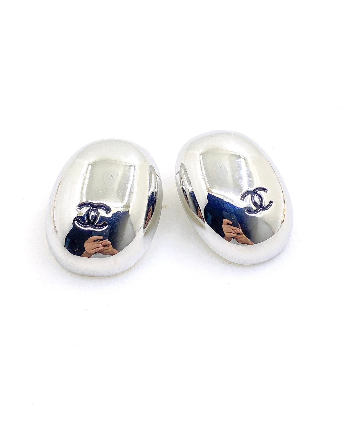 Chanel Silver-Tone Round CC Stud Earrings - album image 4