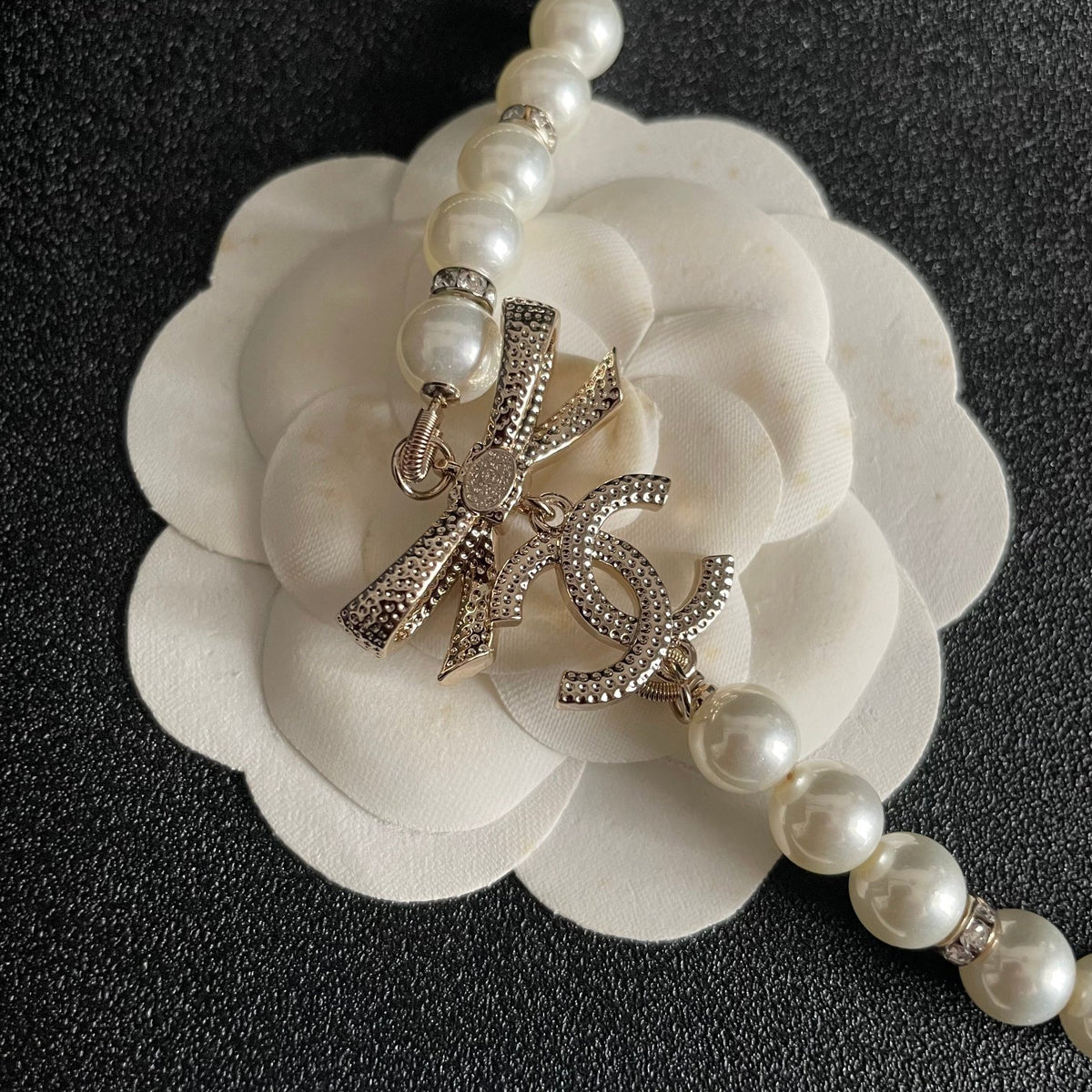 Chanel Pearl Letter Chain Necklace - album image 8