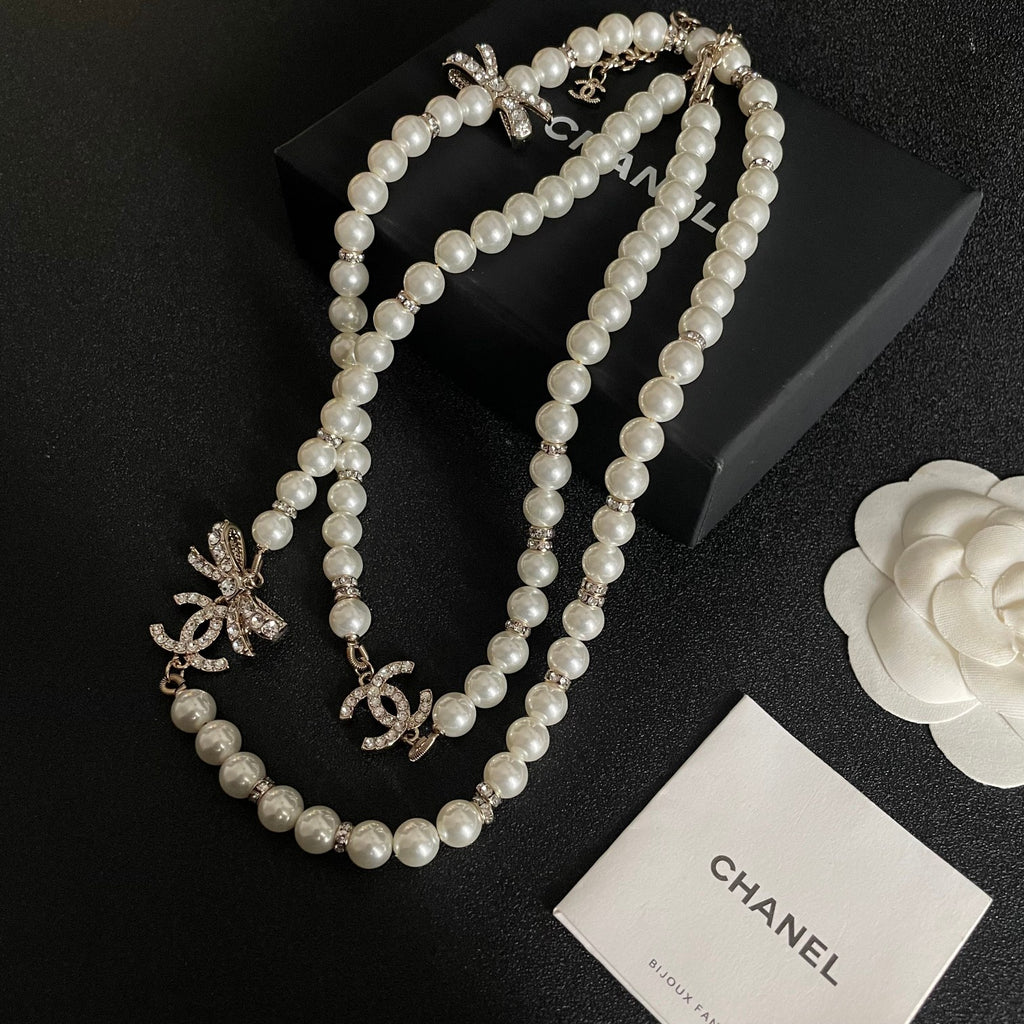 Chanel Pearl Letter Chain Necklace - album image 5
