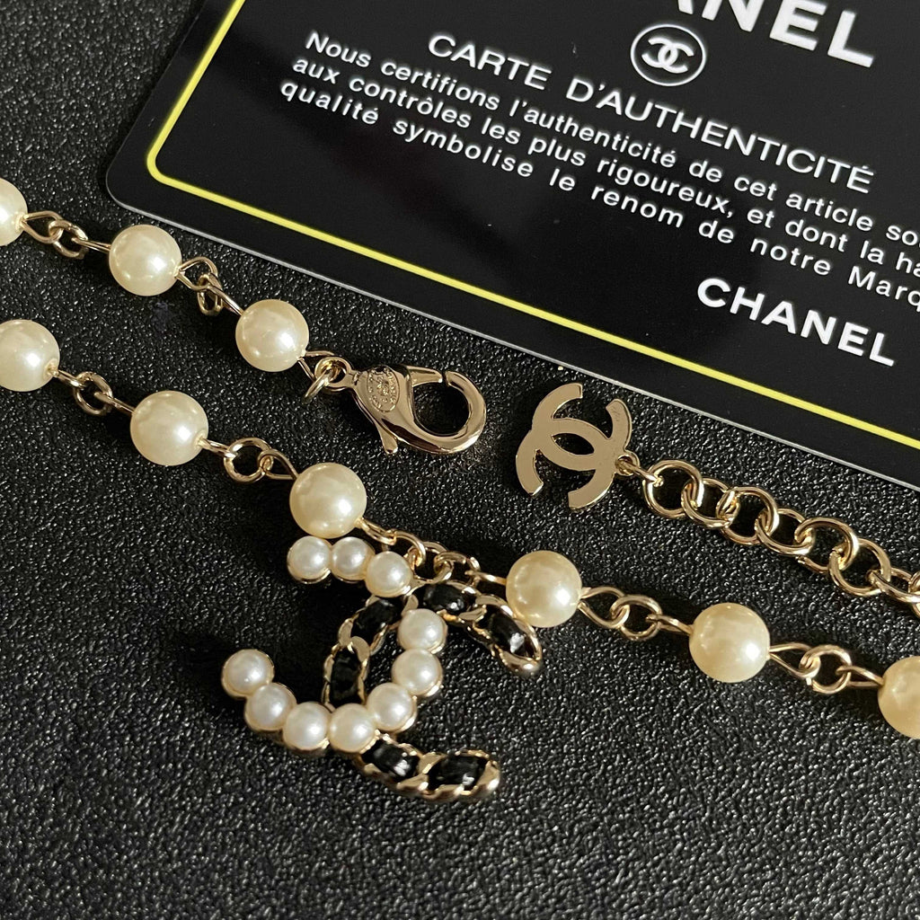 Chanel Pearl CC Pendant Necklace - album image 7