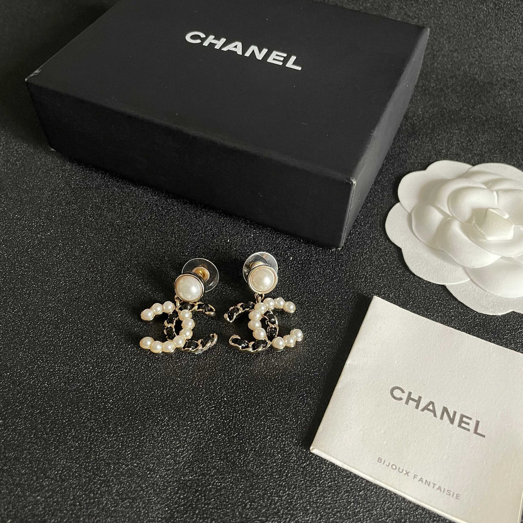 Chanel Interlocking C Stud Earrings - album image 5