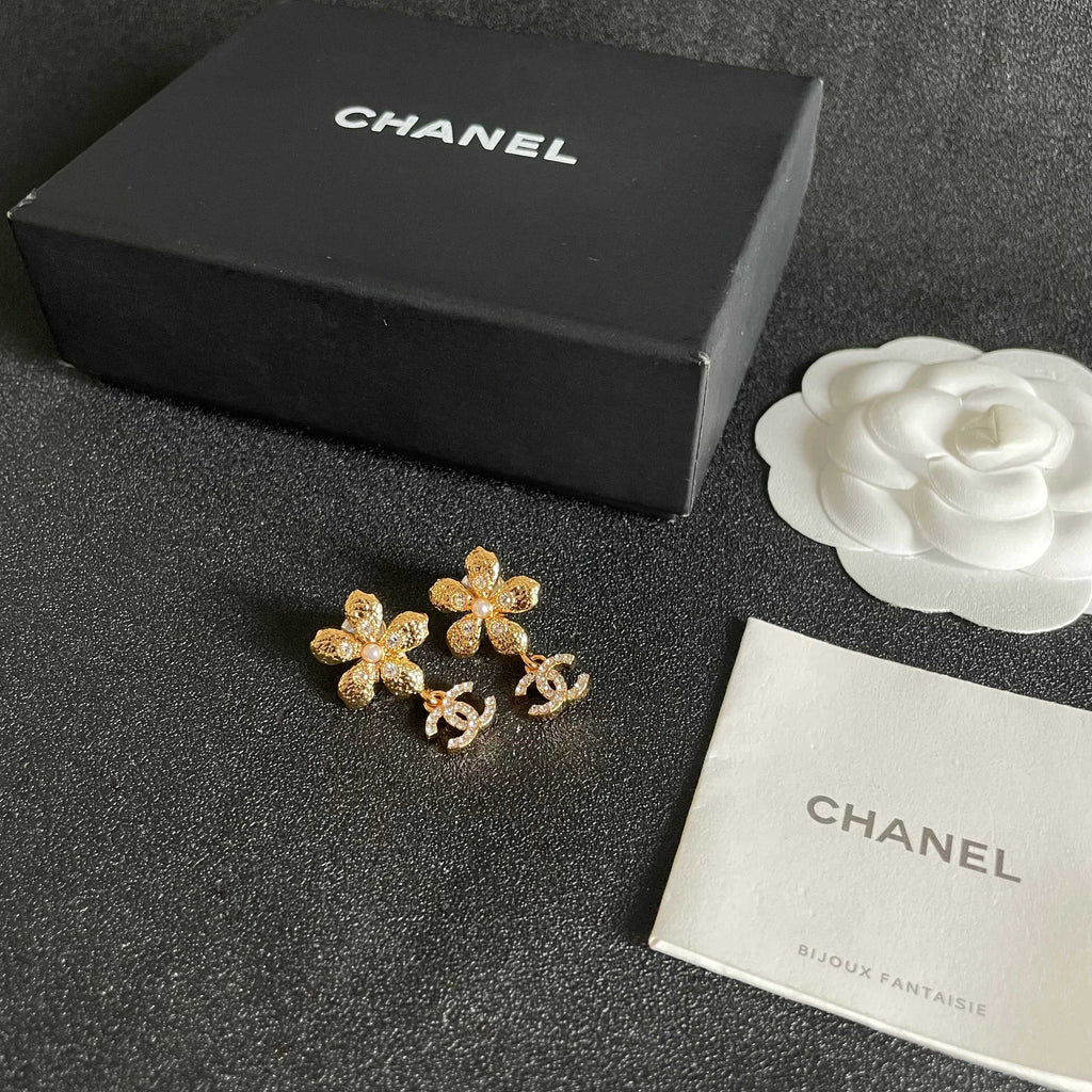 Chanel Interlocking C Stud Earrings - album image 5
