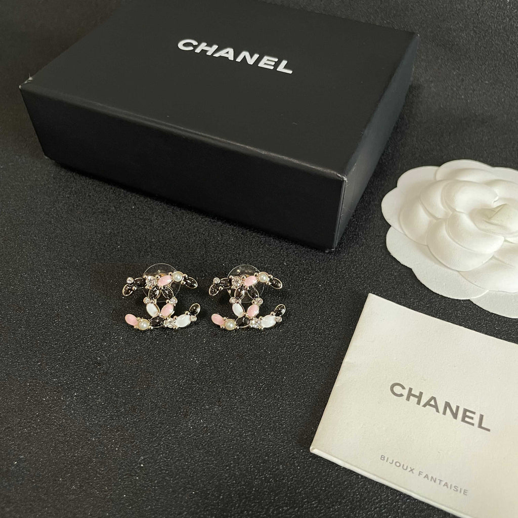 Chanel Interlocking C Stud Earrings - album image 5