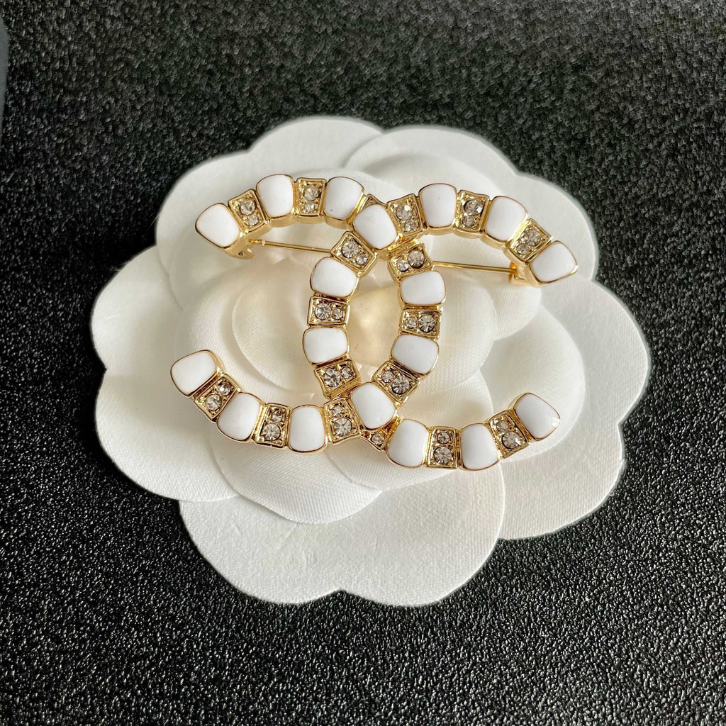 Chanel Gold-Tone Pearl CC Brooch - album image 8