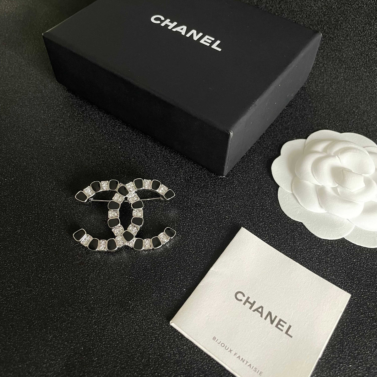 Chanel Dark Silver-Tone Cutout CC Brooch - album image 5
