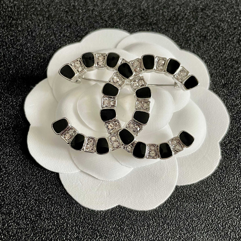 Chanel Dark Silver-Tone Cutout CC Brooch - album image 8