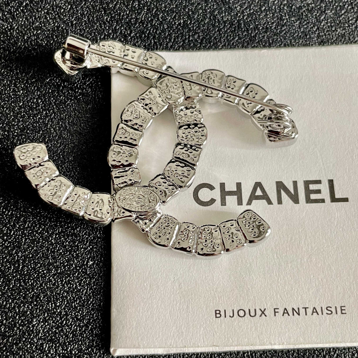 Chanel Dark Silver-Tone Cutout CC Brooch - album image 7