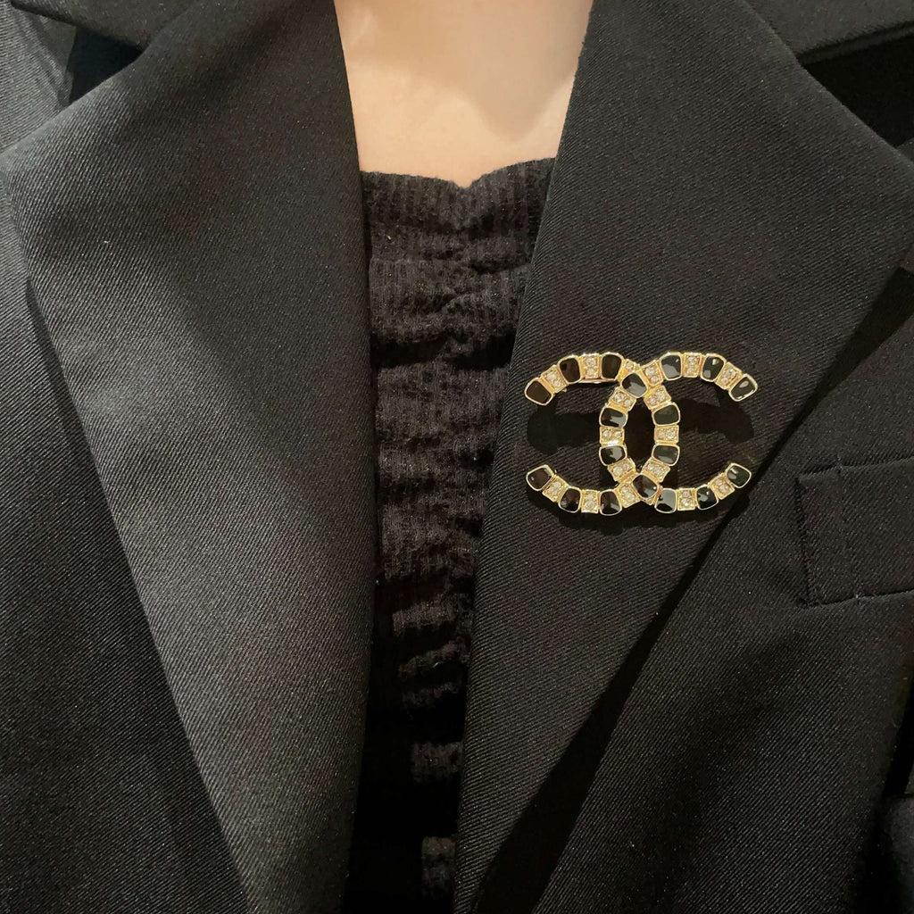 Chanel Gold-Tone Cutout CC Brooch - album image 2