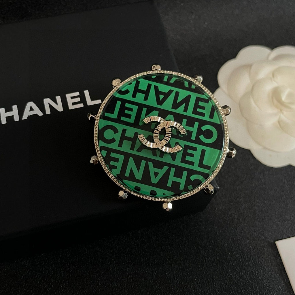 Chanel Interlocking C Letter Brooch - album image 9