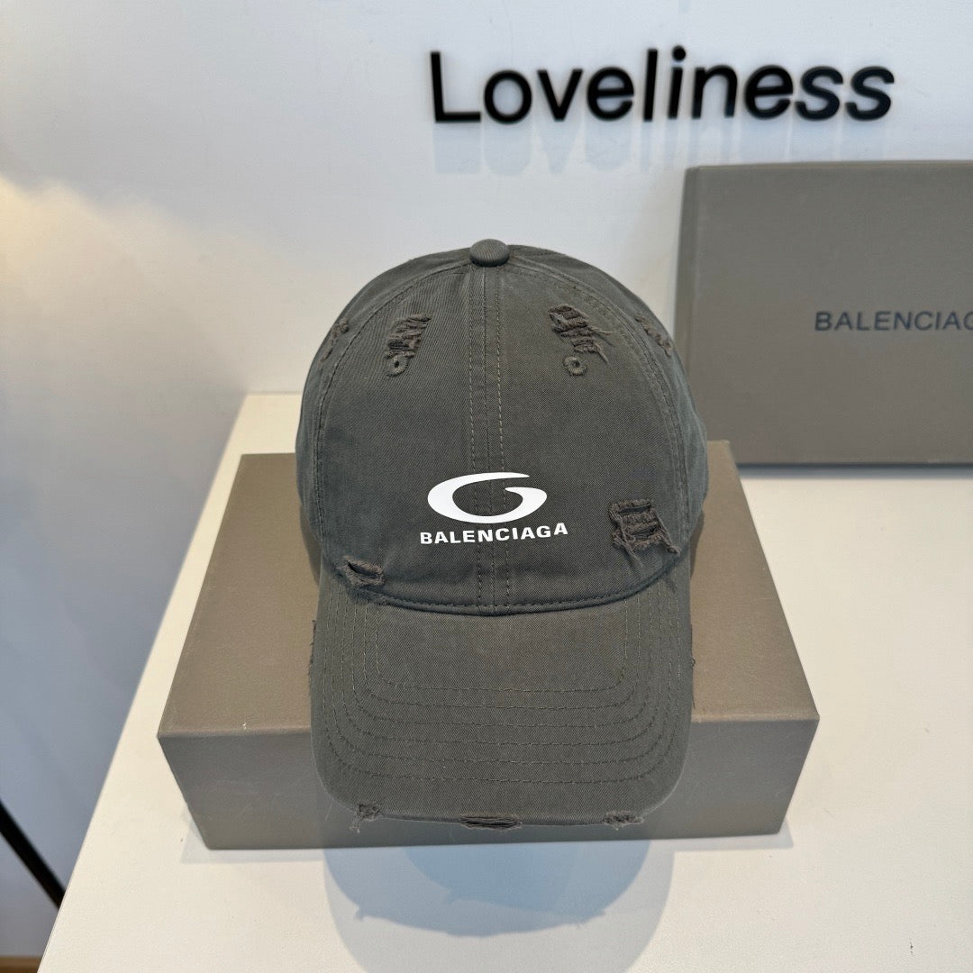 Balenciaga Baseball Cap - image 6