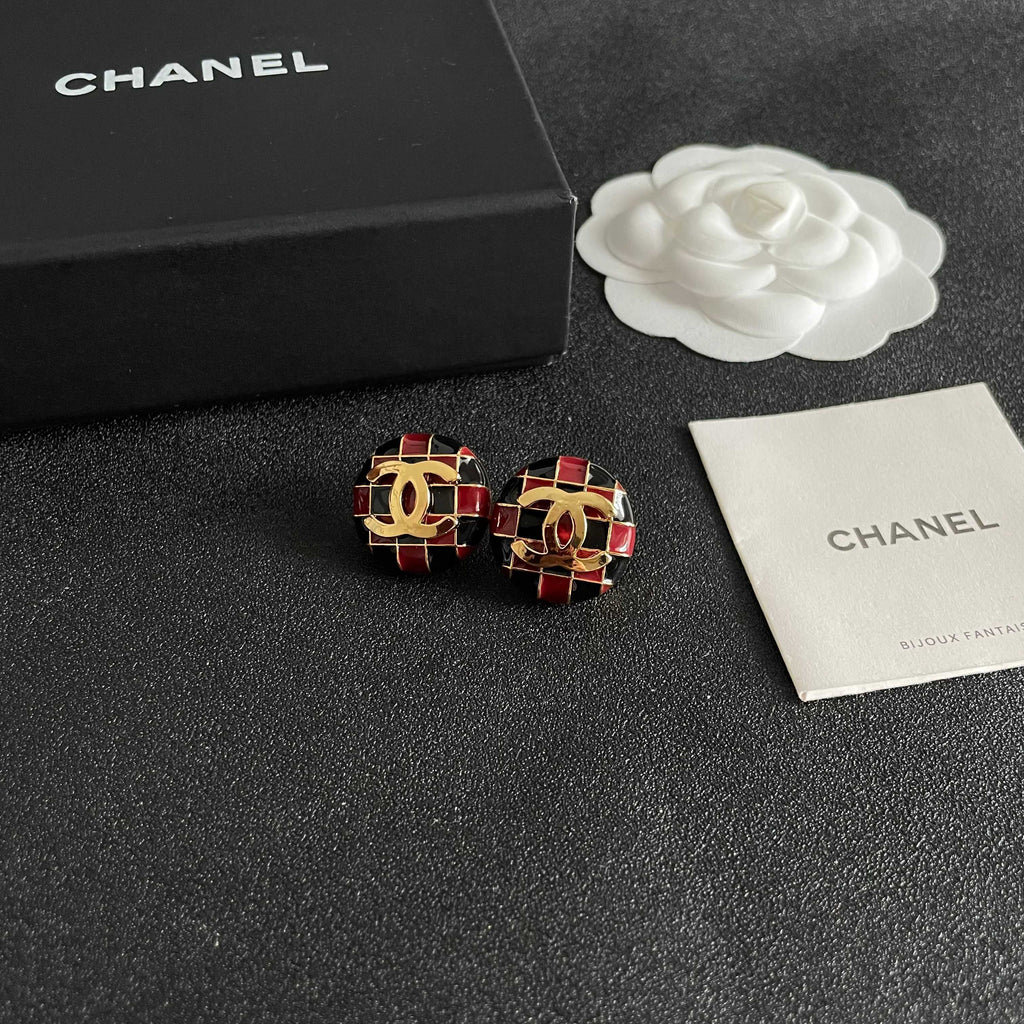 Chanel Interlocking C Checkered Stud Earrings - album image 6