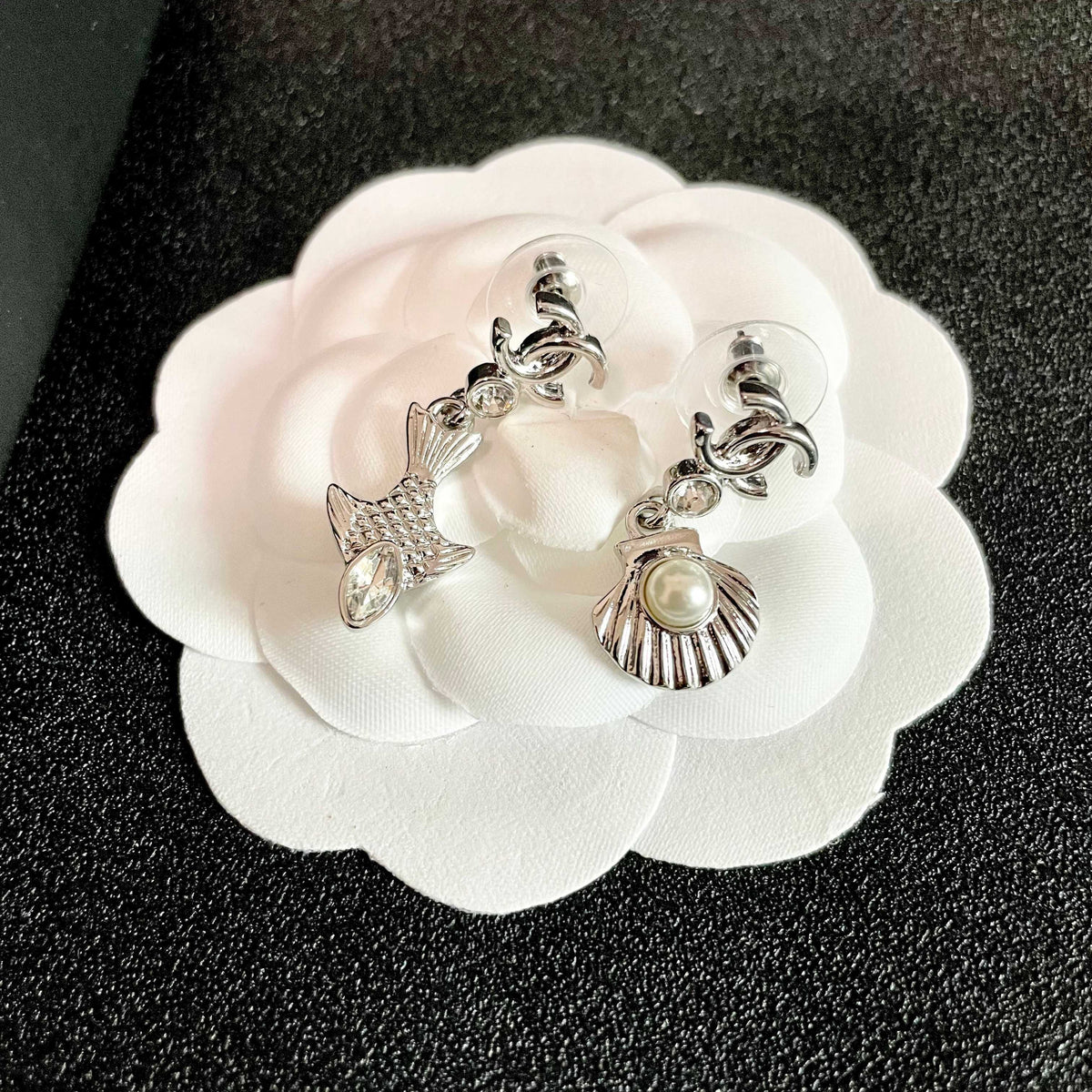 Chanel Interlocking C Earrings - album image 8
