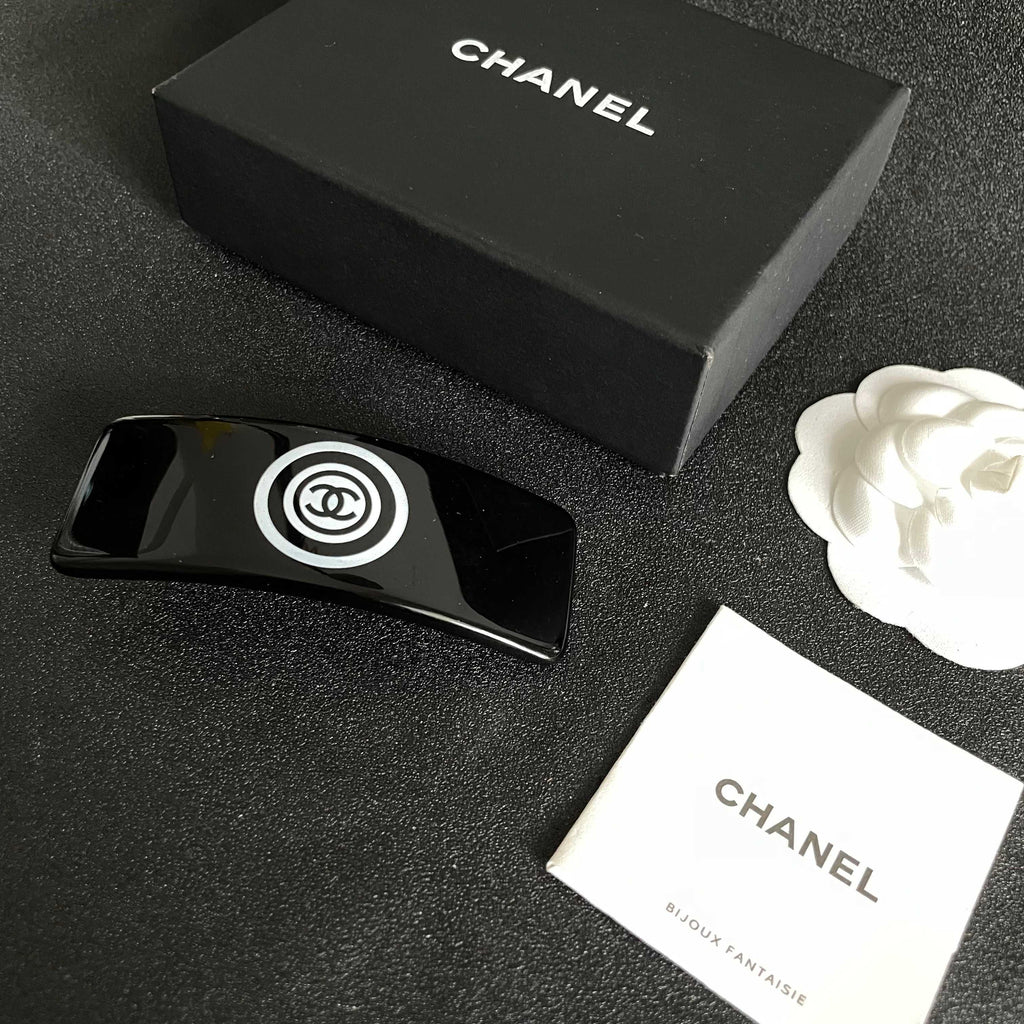 Chanel Interlocking C Hair Barrette - album image 5