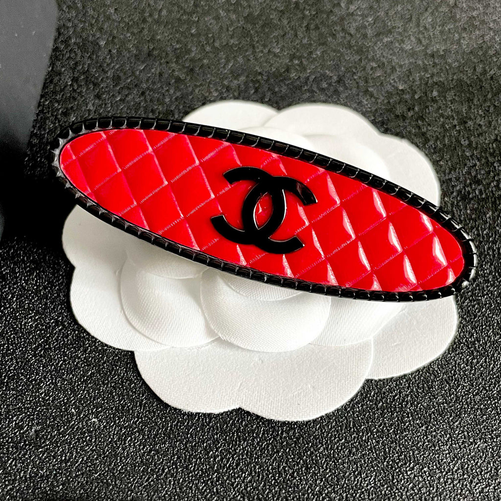 Chanel Interlocking C Hair Barrette - album image 8