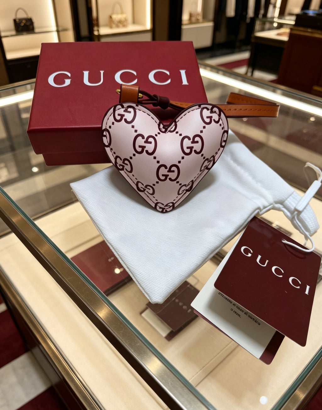 Gucci Interlocking G Heart Monogram Leather Bag Charm - album image 5