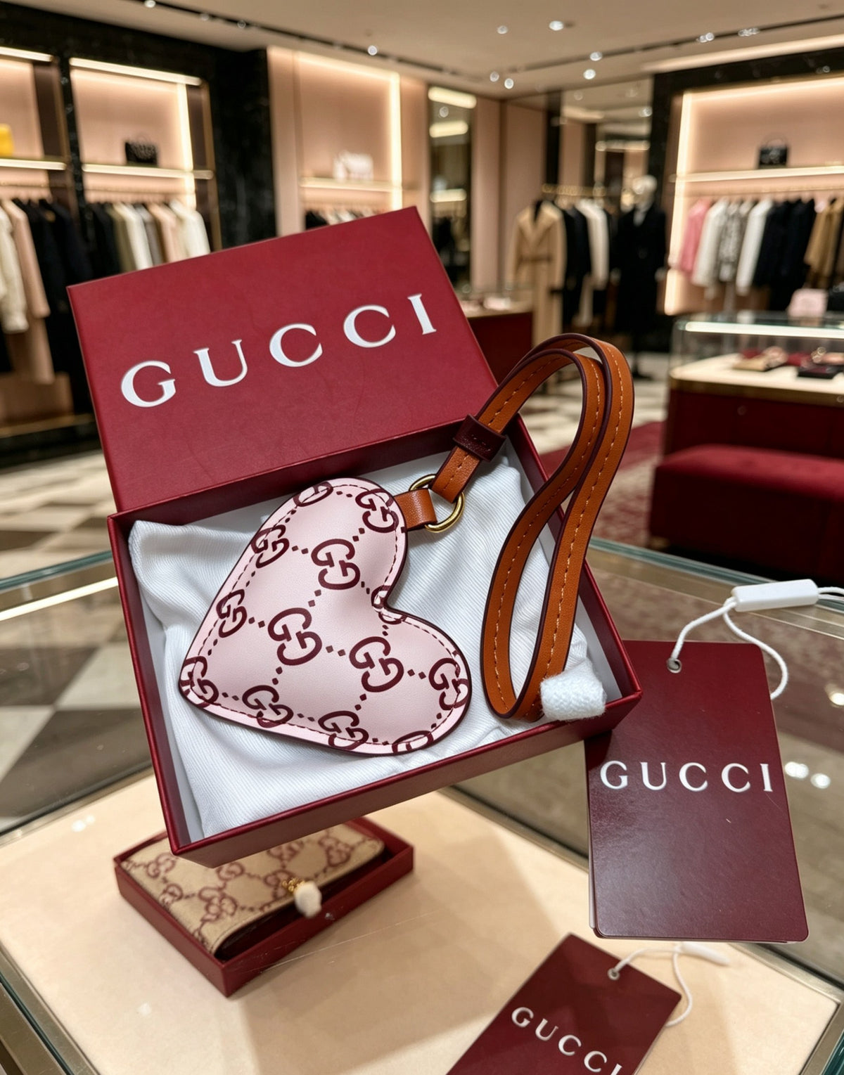 Gucci Interlocking G Heart Monogram Leather Bag Charm - album image 3