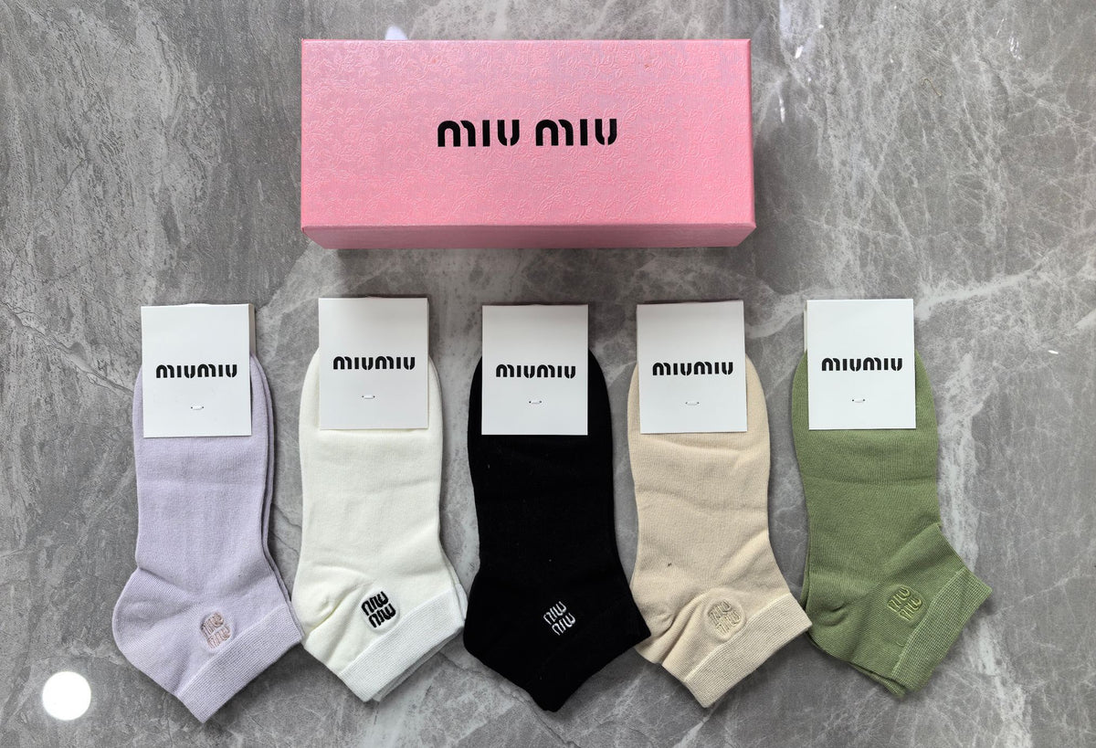 Miu Miu pastel plain selection ankle socks, image 1