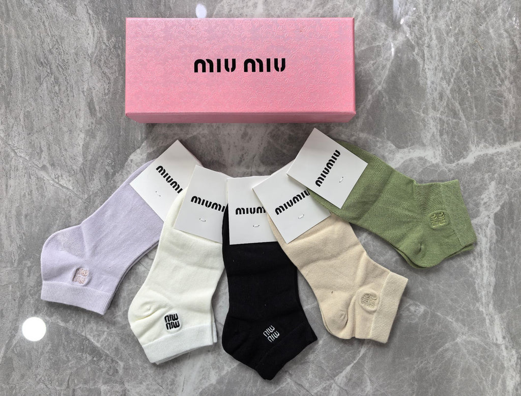 Miu Miu pastel plain selection ankle socks, image 2