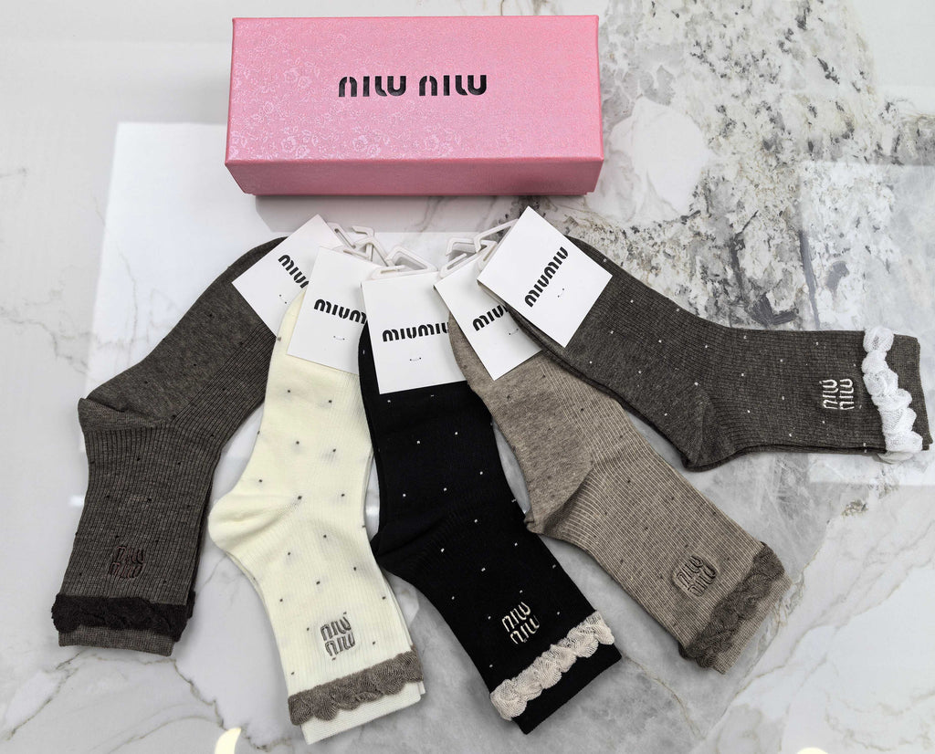 Miu Miu lace edge dot detail crew socks, image 2