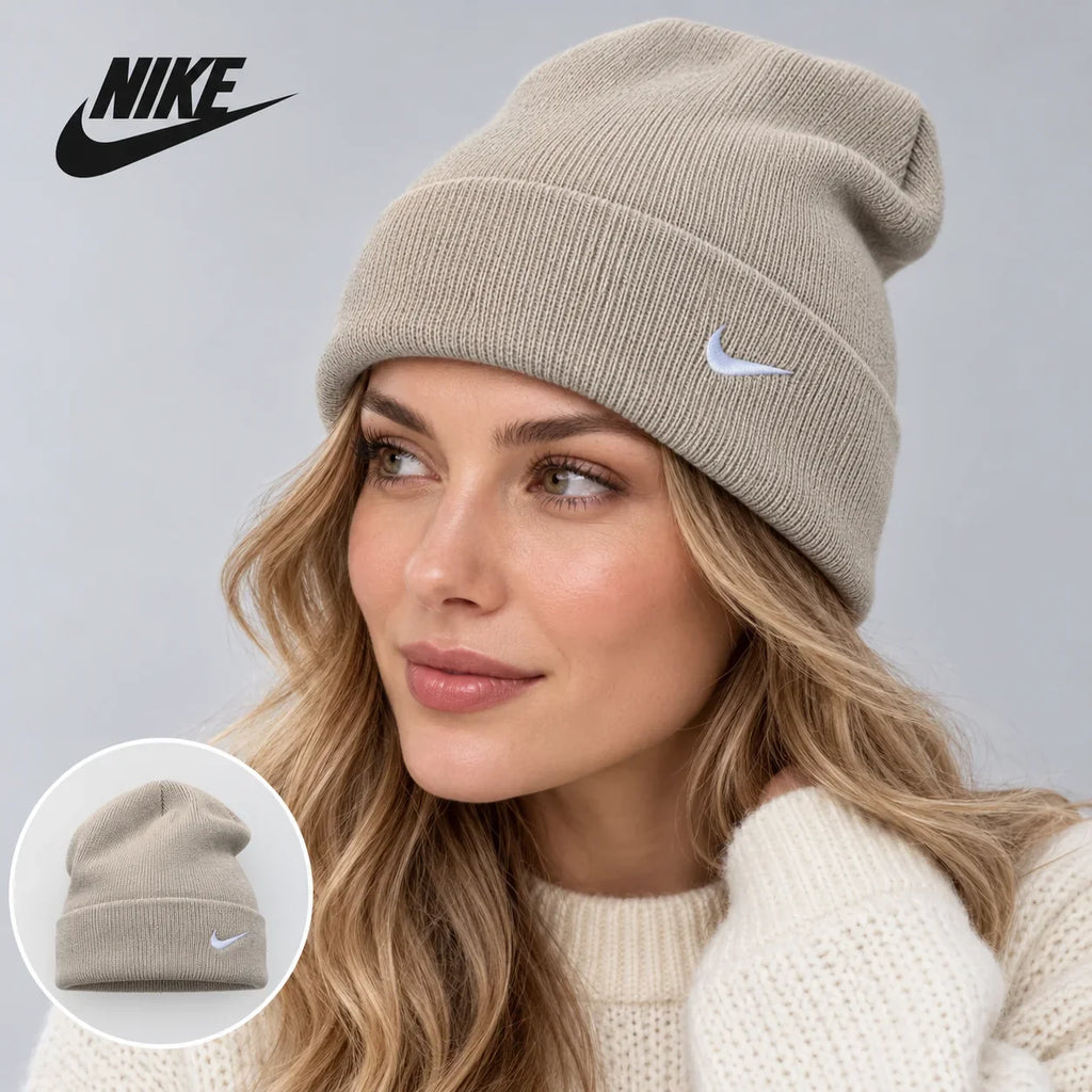 Beanie - image 1