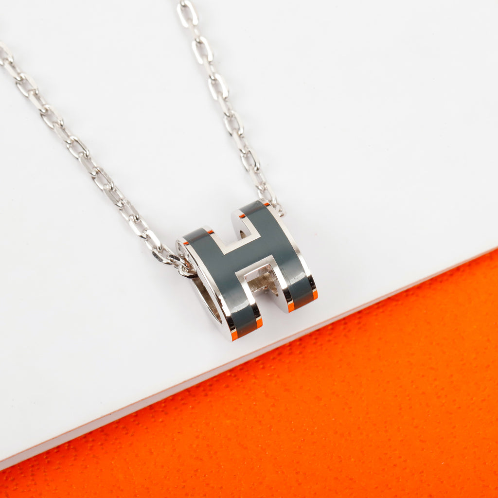 Hermès Mini H Pendant Necklace - album image 4