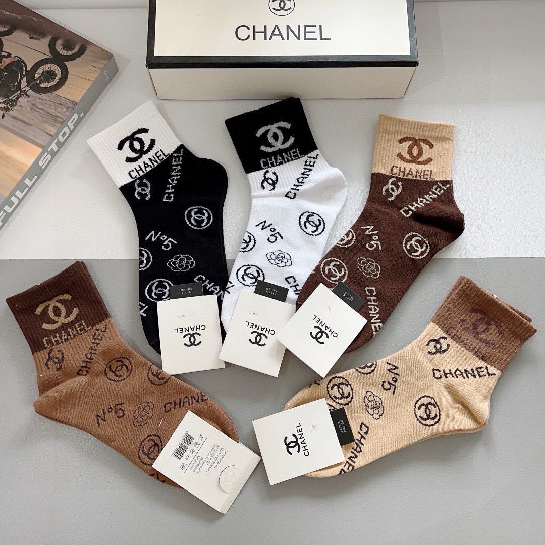 Chanel allover emblem assortment crew socks - view 8