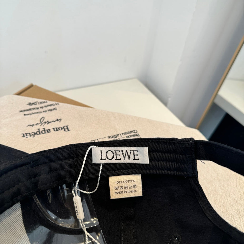 Loewe Hat - image 8