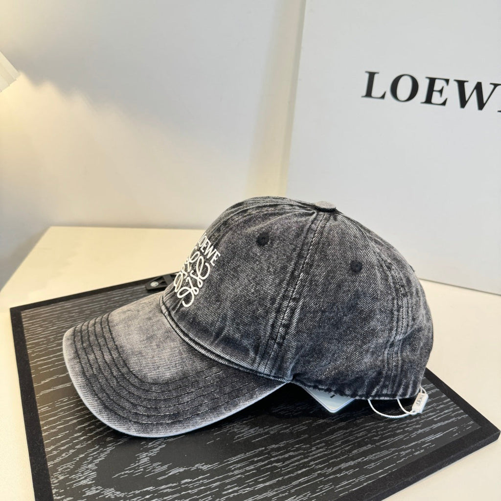 Loewe Hat - image 3