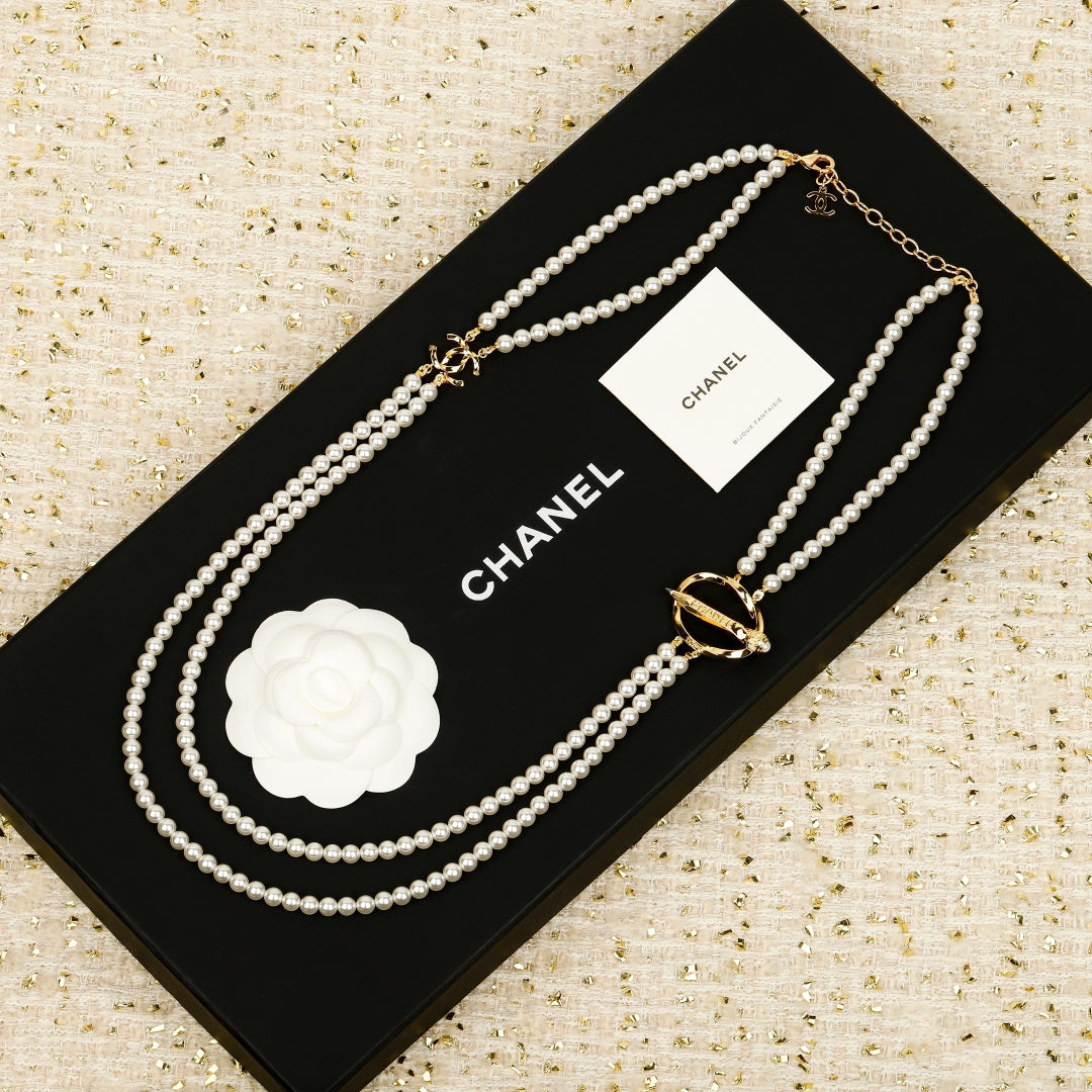 Chanel Interlocking C Pencil Pearl Necklace - album image 1