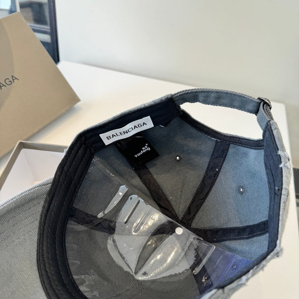 Balenciaga Baseball Cap - image 7
