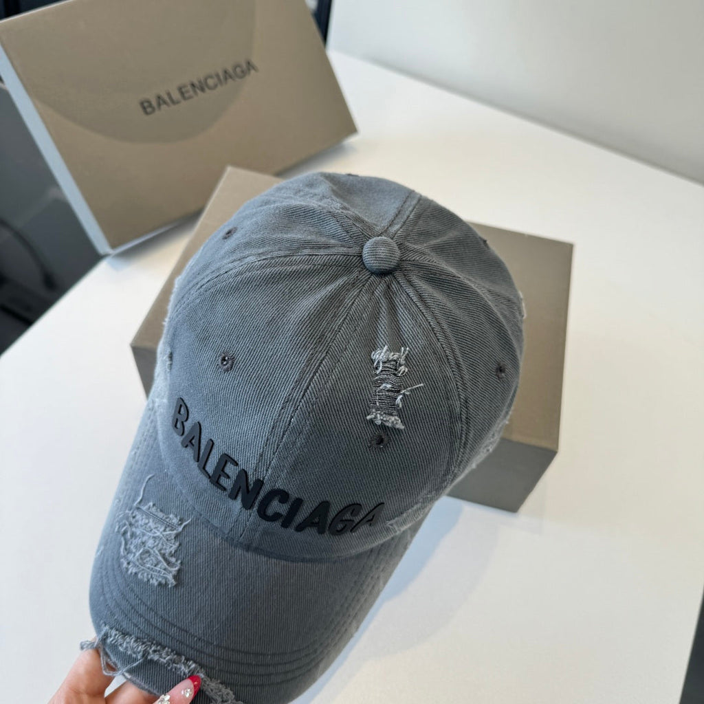 Balenciaga Baseball Cap - image 5