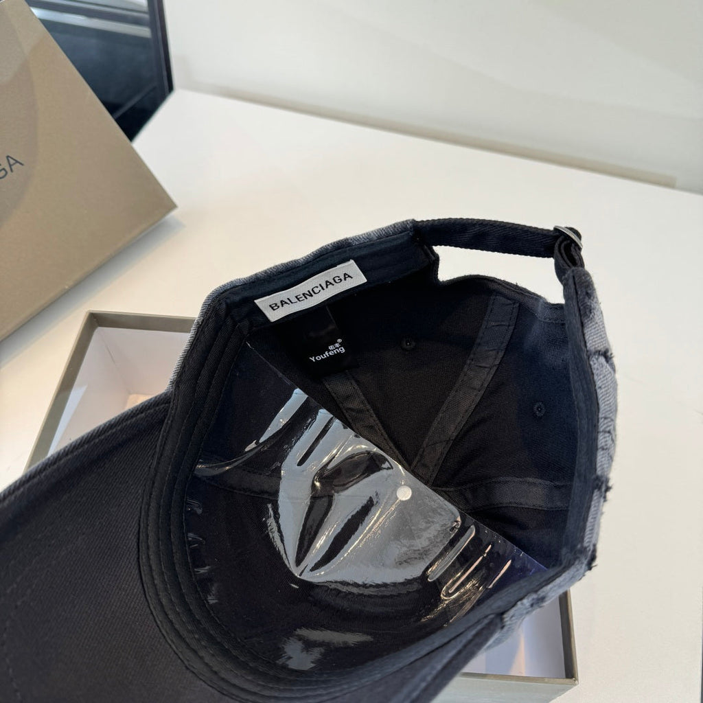 Balenciaga Baseball Cap - image 7