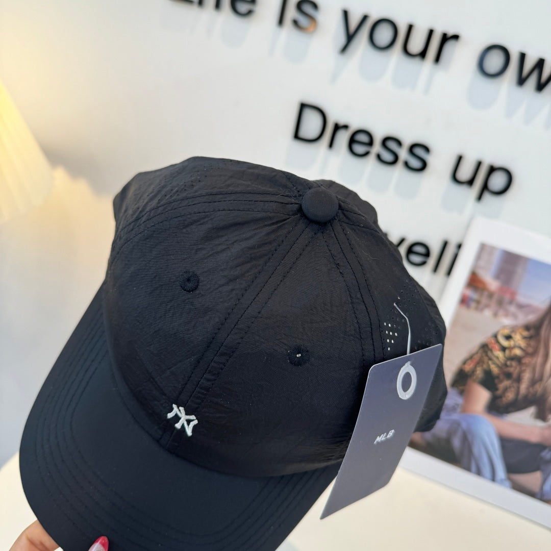 Fashion Hat - image 6