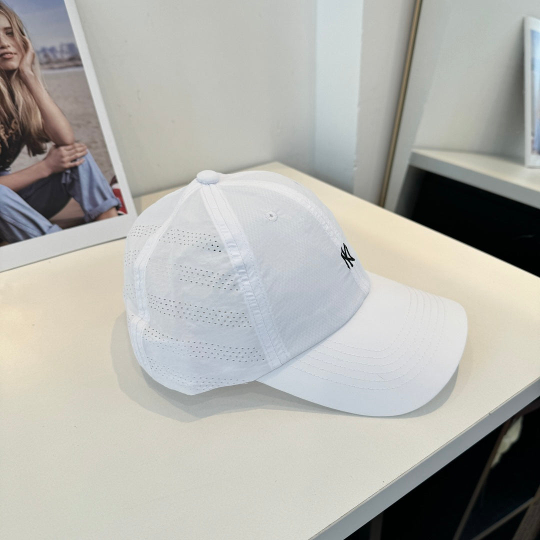 Fashion Hat - image 3