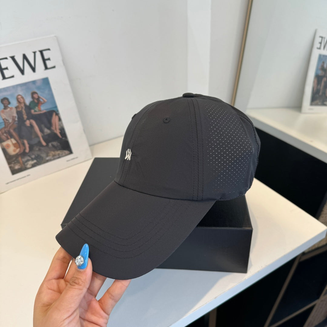 Fashion Hat - image 6