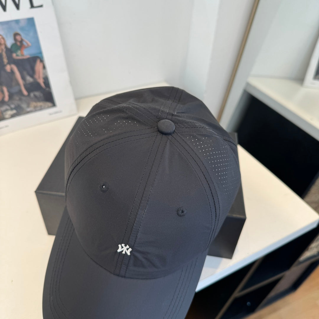 Fashion Hat - image 5