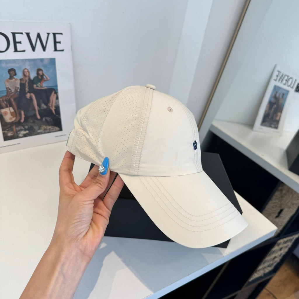 Fashion Hat - image 3