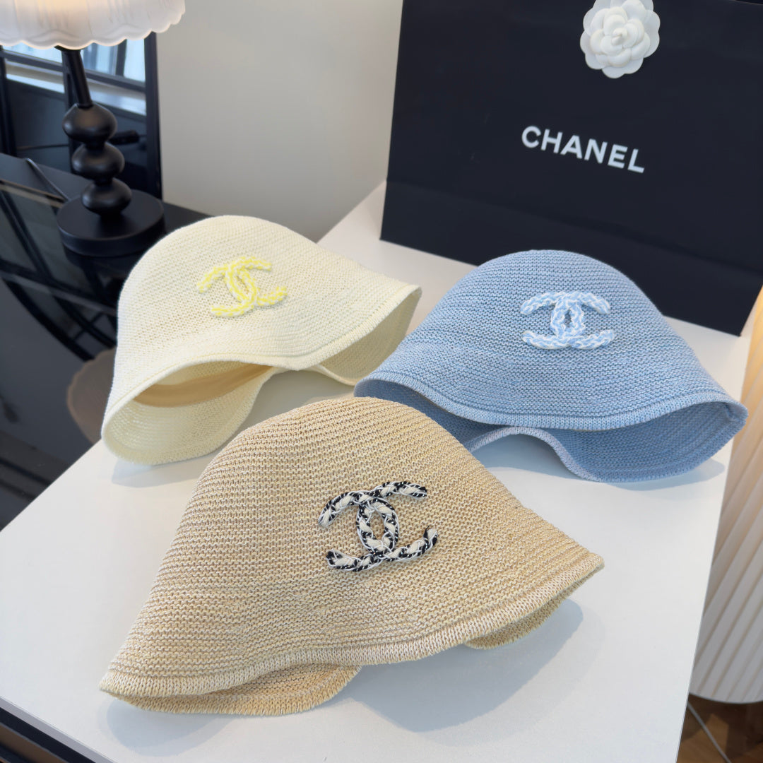 Chanel Knit Bucket Hat - image 9