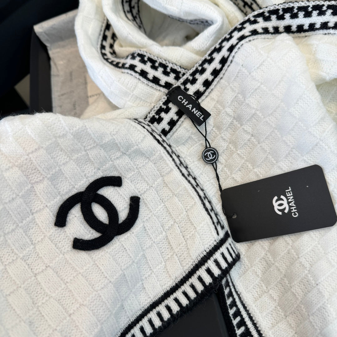 Chanel Hat - image 9