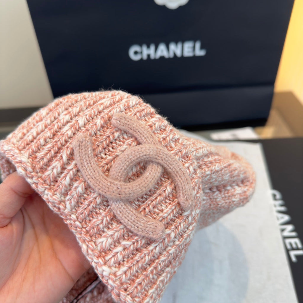 Chanel Beanie - image 7