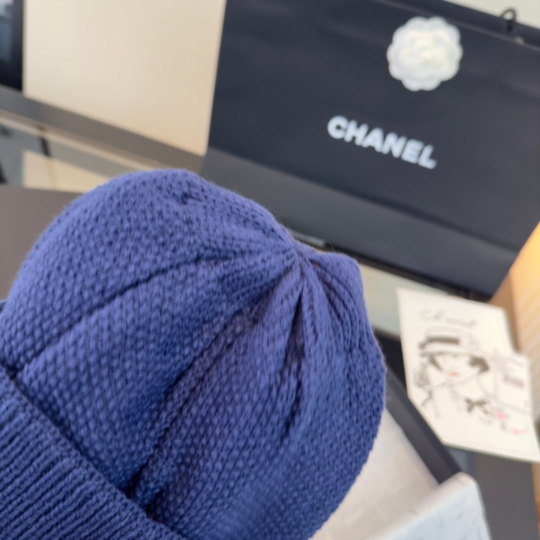 Chanel Beanie - image 8