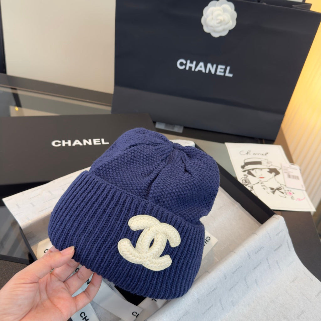 Chanel Beanie - image 5