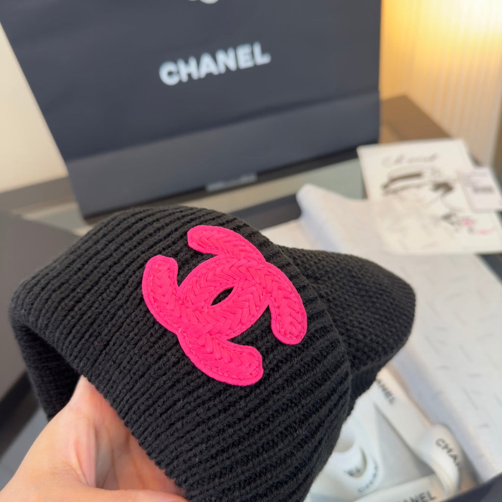 Chanel Beanie - image 6