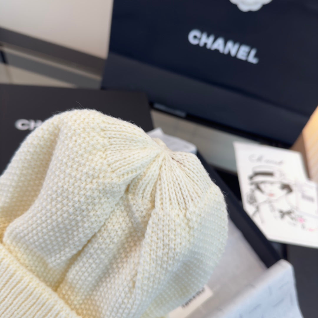 Chanel Beanie - image 4