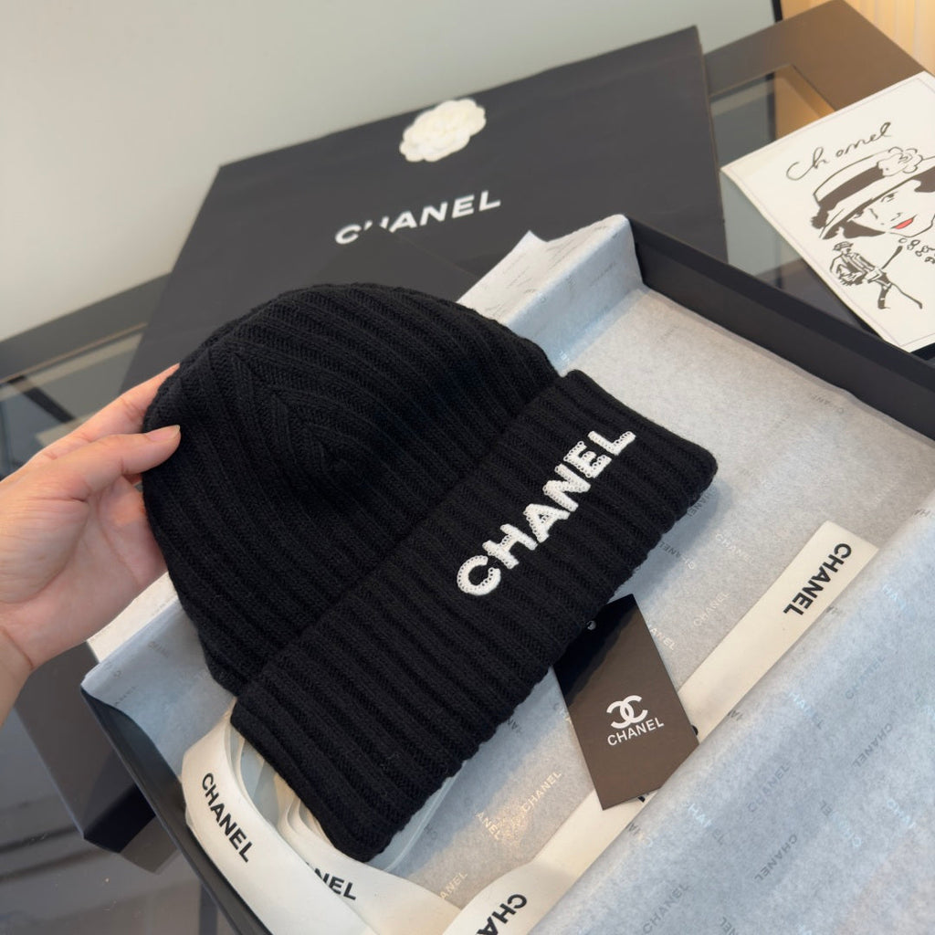 Chanel Beanie - image 3
