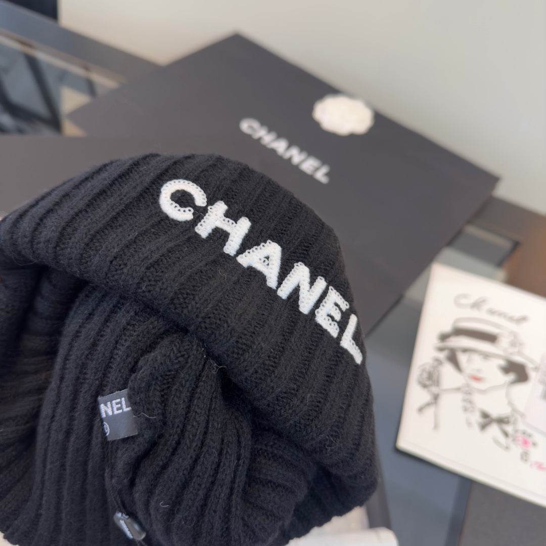 Chanel Beanie - image 7