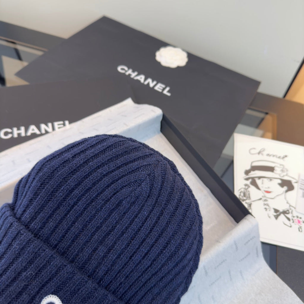 Chanel Beanie - image 6