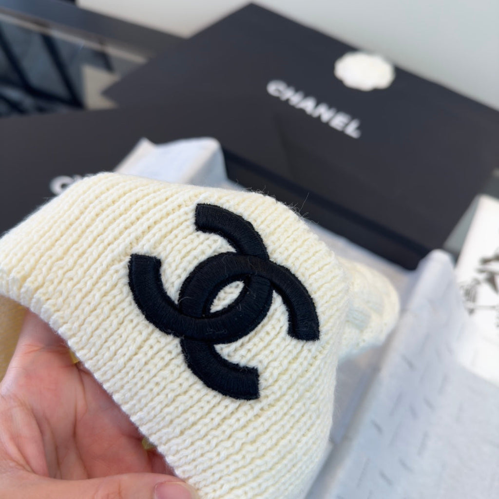 Chanel Beanie - image 6