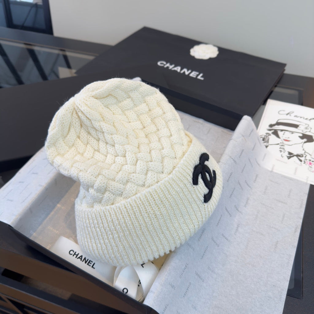 Chanel Beanie - image 4