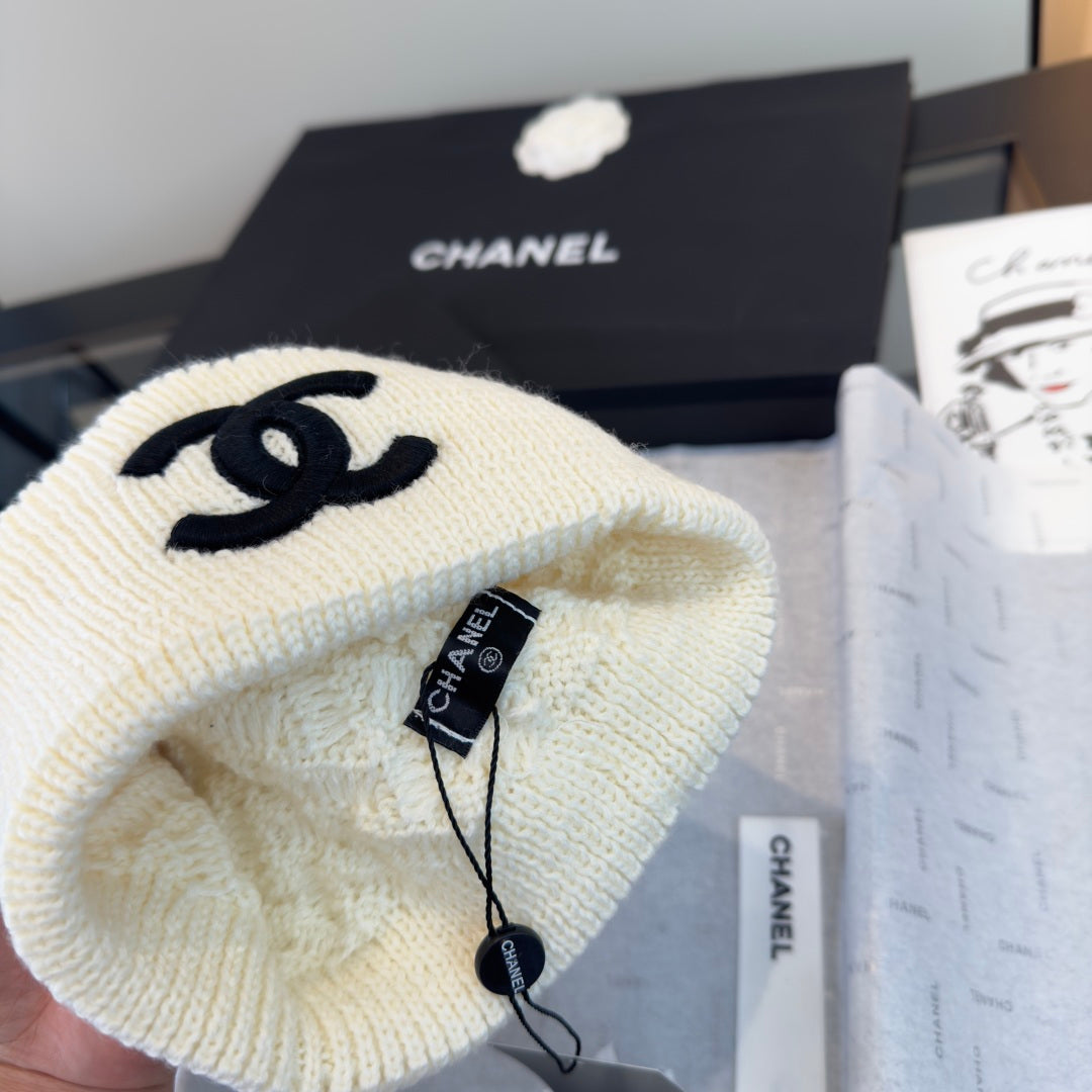 Chanel Beanie - image 7